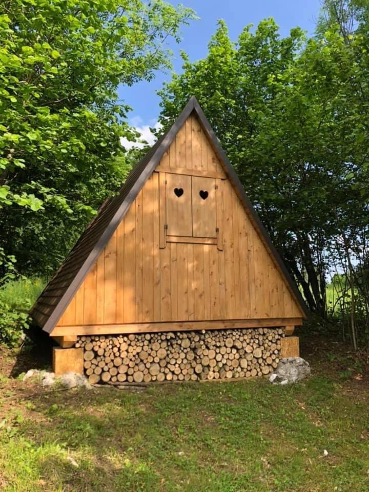 Hotel Glamping Krn Kobarid Exterior foto