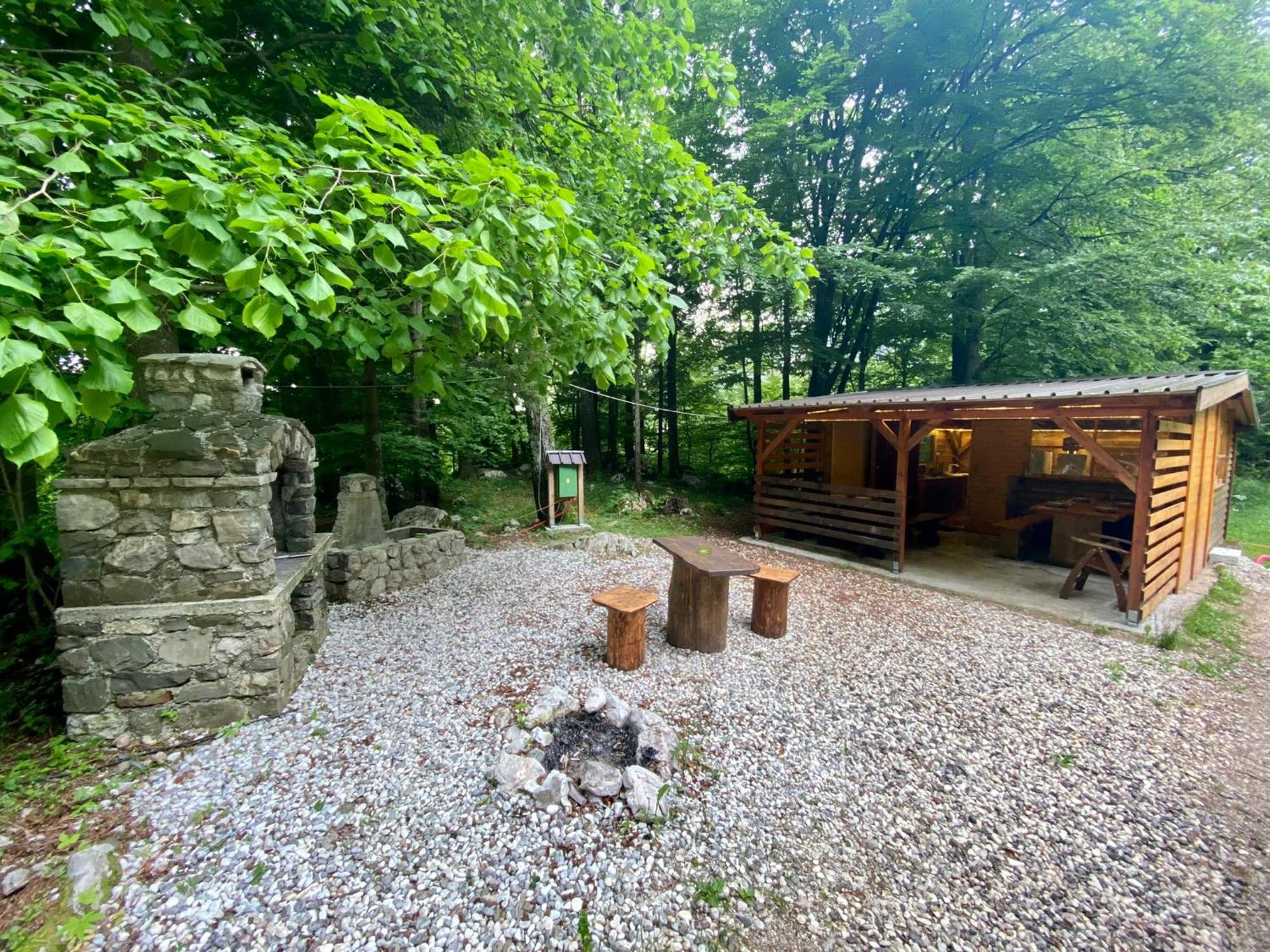 Hotel Glamping Krn Kobarid Exterior foto