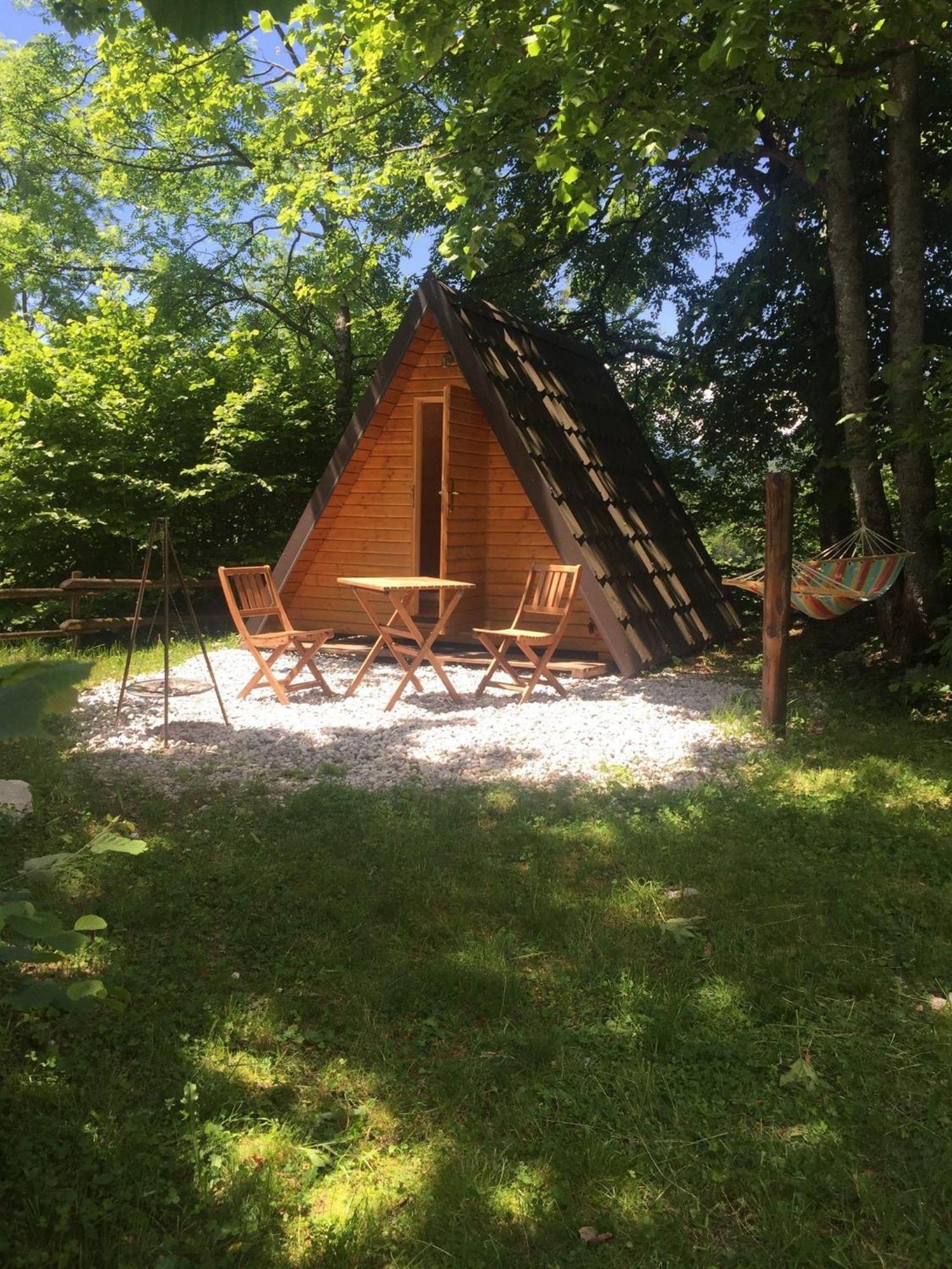 Hotel Glamping Krn Kobarid Exterior foto